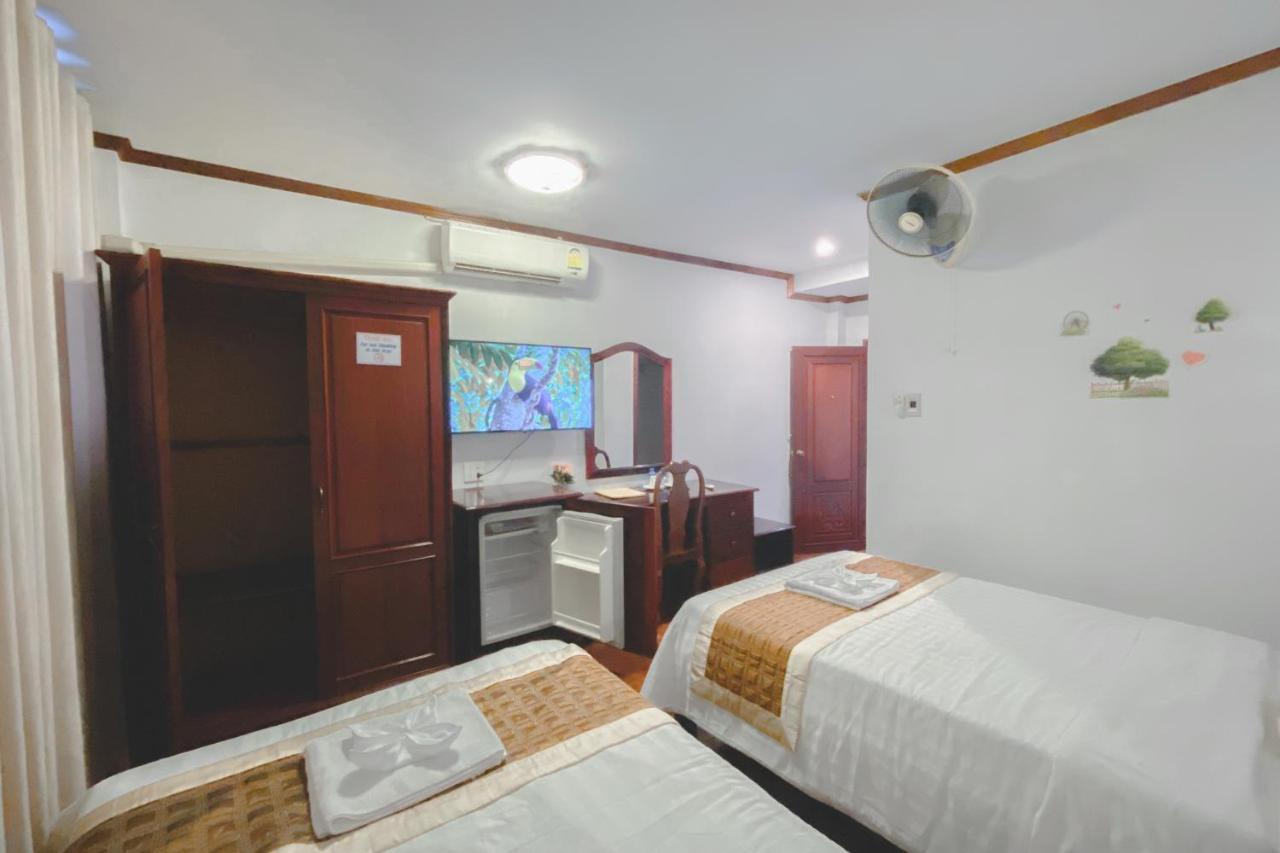 Khampiane Hotel Ban Nongdouang Zewnętrze zdjęcie