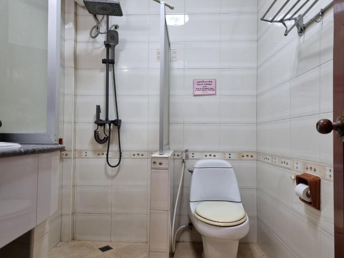 Khampiane Hotel Ban Nongdouang Zewnętrze zdjęcie